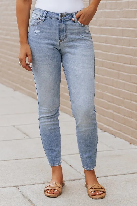 Light Wash Mid Rise Skinny Jeans - FINAL SALE