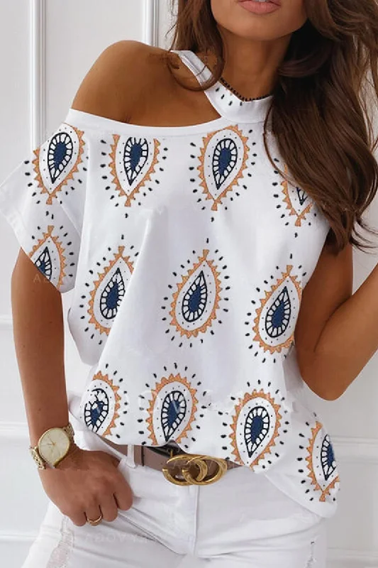 Casual Print Hollowed Out Halter T-Shirts(4 Colors)