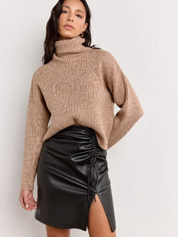 Long-Sleeve Ribbed Knit Turtleneck Pullover - Papermoon