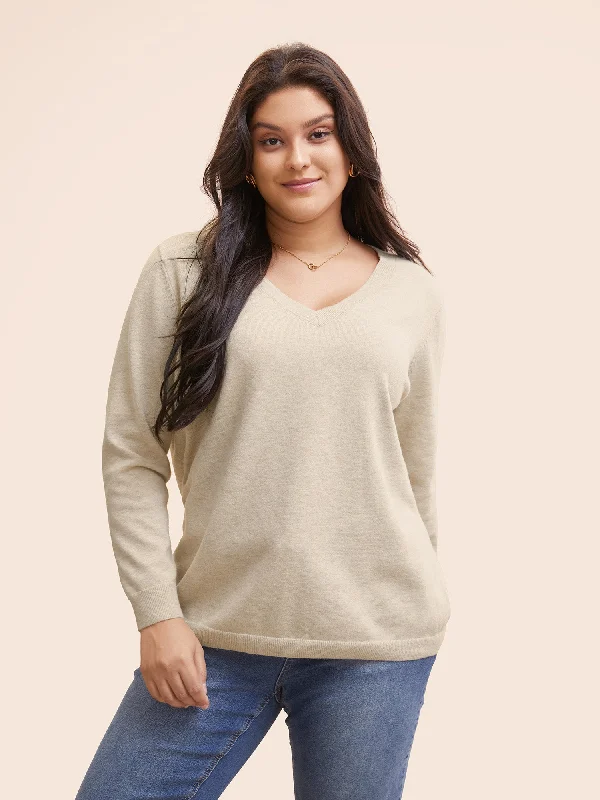 Solid V Neck Wool Blend Pullover