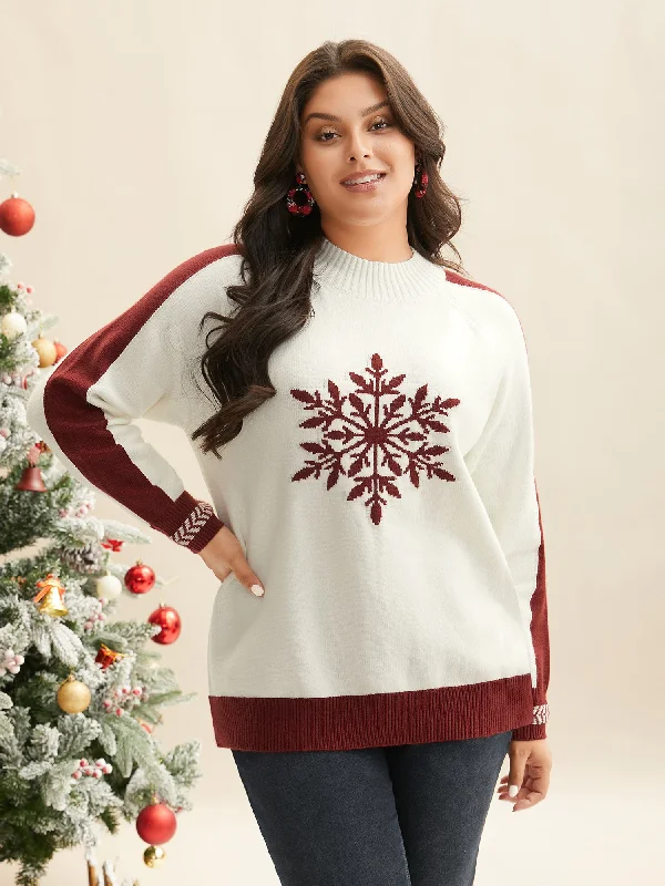 Supersoft Essentials Snowflakes Pattern Knit Pullover