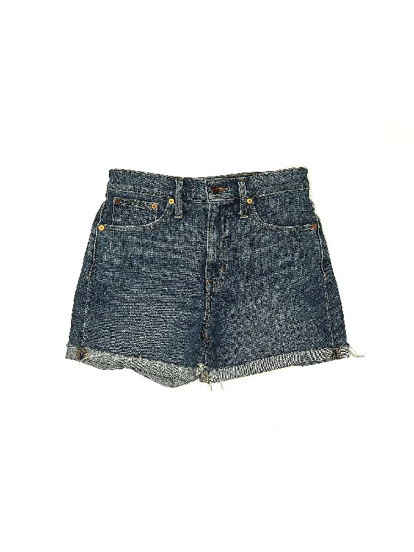 Mid-Rise Denim Shorts in Medium Wash