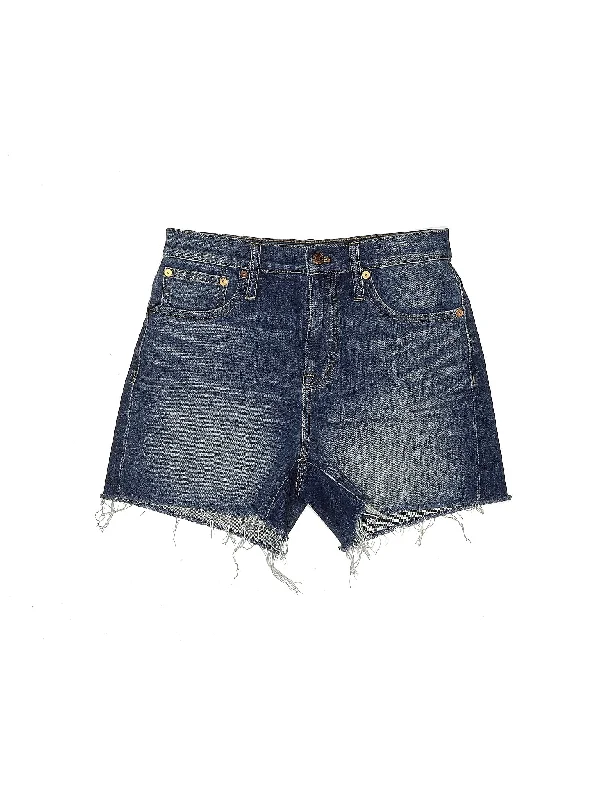 Mid-Rise Denim Shorts in Medium Wash