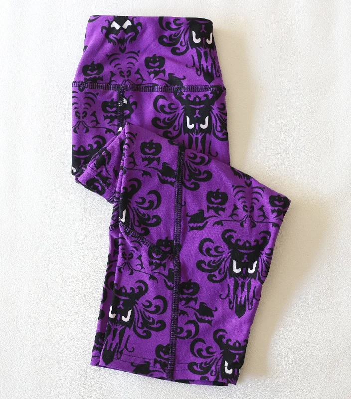 LUXE It's Haunted Live In Thigh Pocket 11" Short